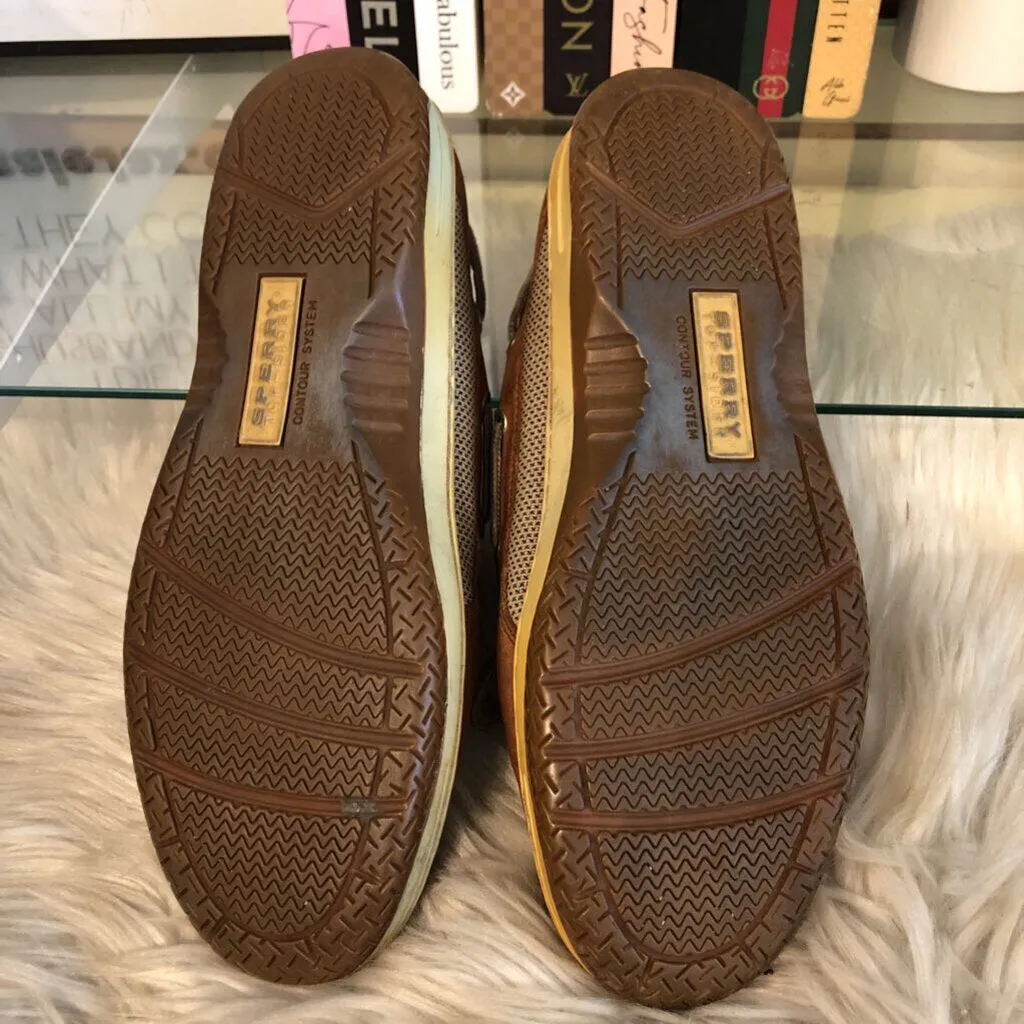 9.5 LACE UP BOAT SHOE