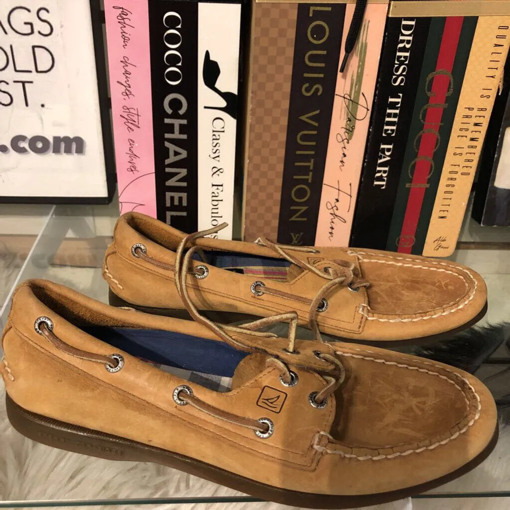 9M LACE UP BOAT SHOE