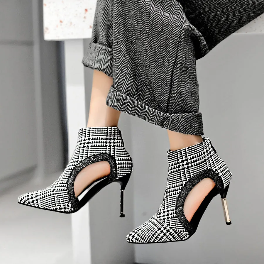 Bigsizeheels Black and White Two Tone Patchwork T Strap Stiletto Heels - Gray/White