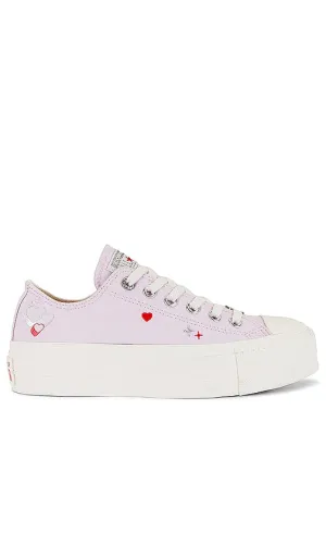 Converse Chuck Taylor All Star Lift Sneaker in Lavender