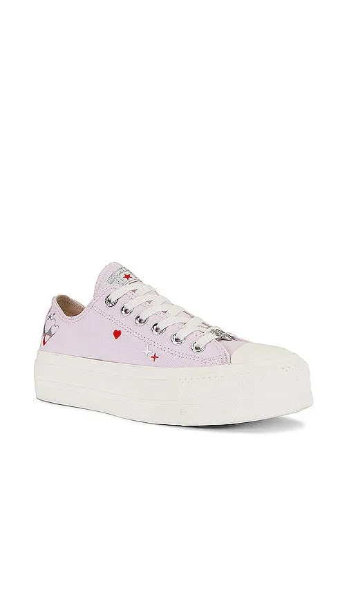 Converse Chuck Taylor All Star Lift Sneaker in Lavender