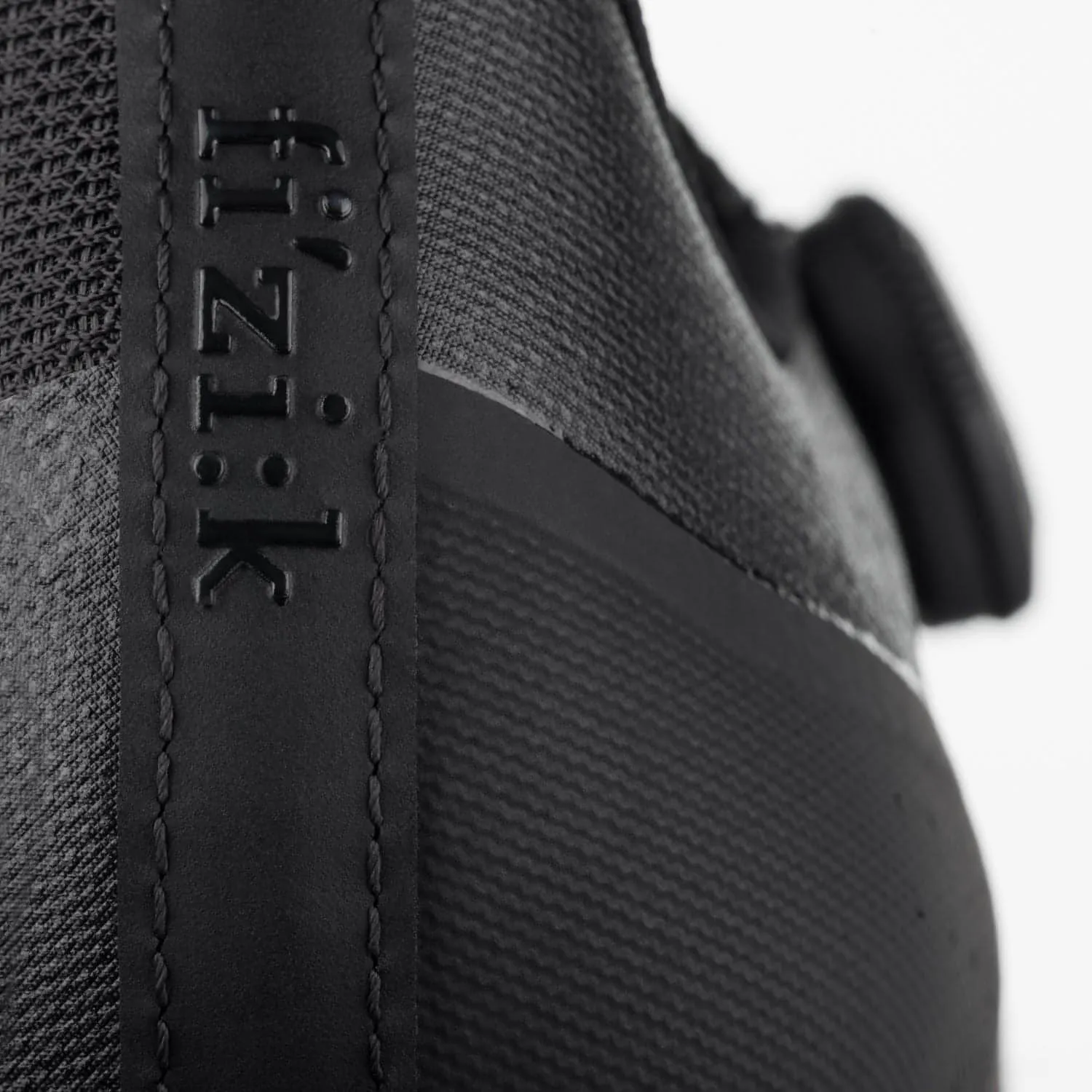 Fizik R4 Tempo Overcurve Mens Road Cycling Shoes - Black