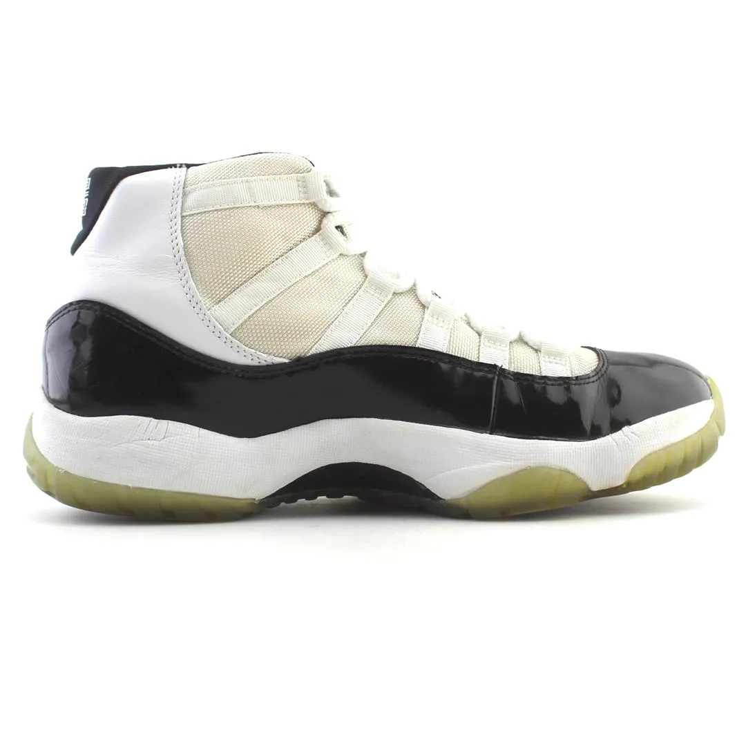 JORDAN 11 RETRO