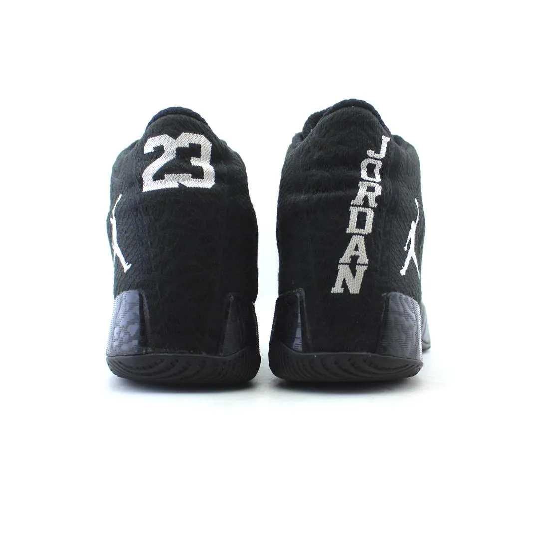 JORDAN  XX9