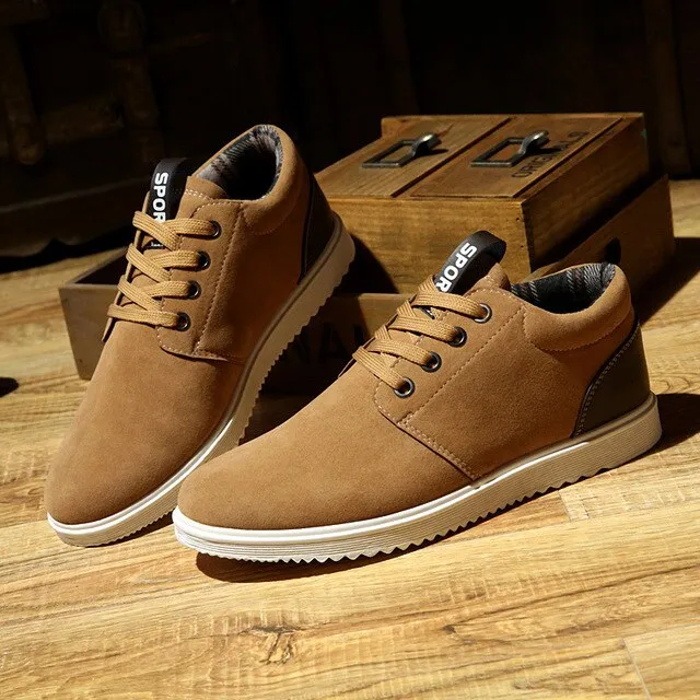 Men Casual Breathable Classic Outdoor Shoes