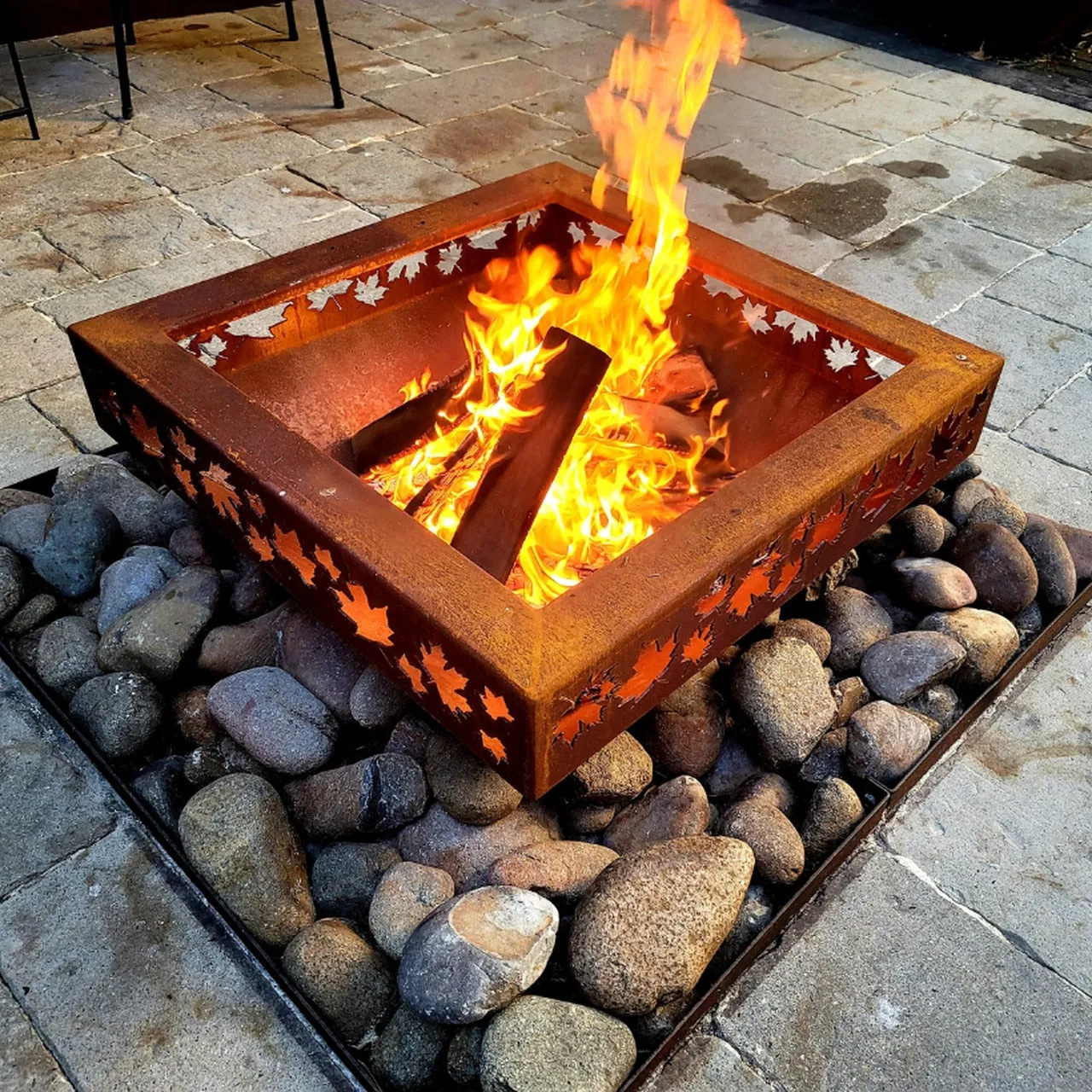 Monarch Large Prism Fire Pit