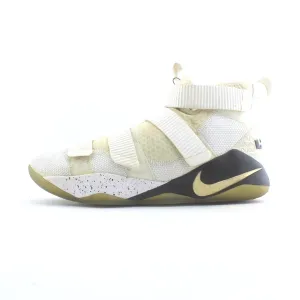 NIKE  LEBRON ZOOM SOLDIER 11