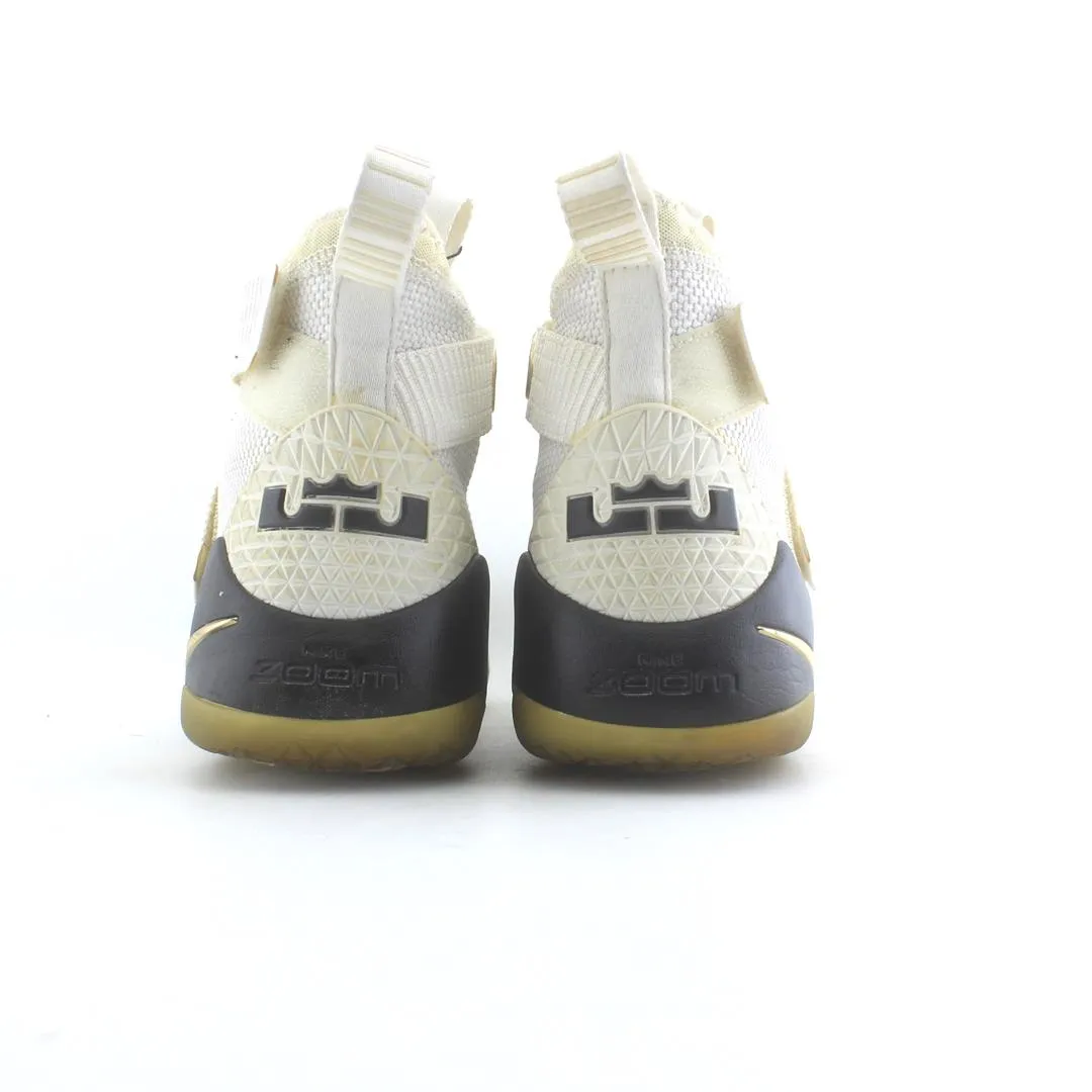 NIKE  LEBRON ZOOM SOLDIER 11