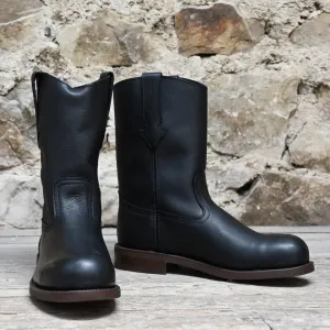 Nutted Calf Trucker in Black with Steel Toe