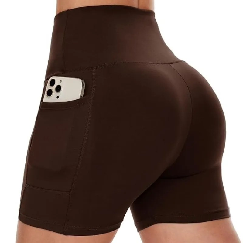 Seamless Compression Pocket Shorts – Flexible and Functional Fit