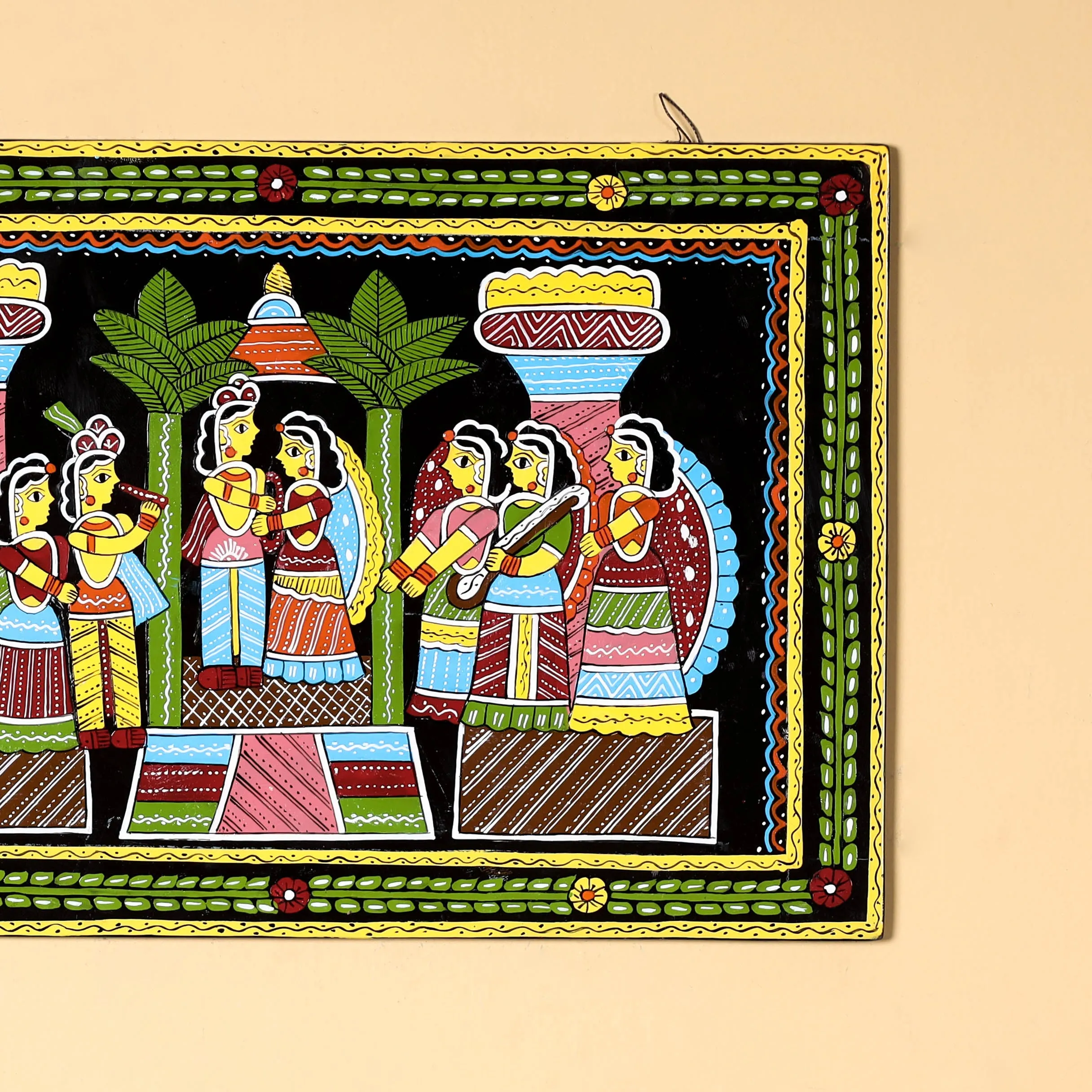Tikuli Art Handpainted Wooden Wall Hanging (8 x 12 in)