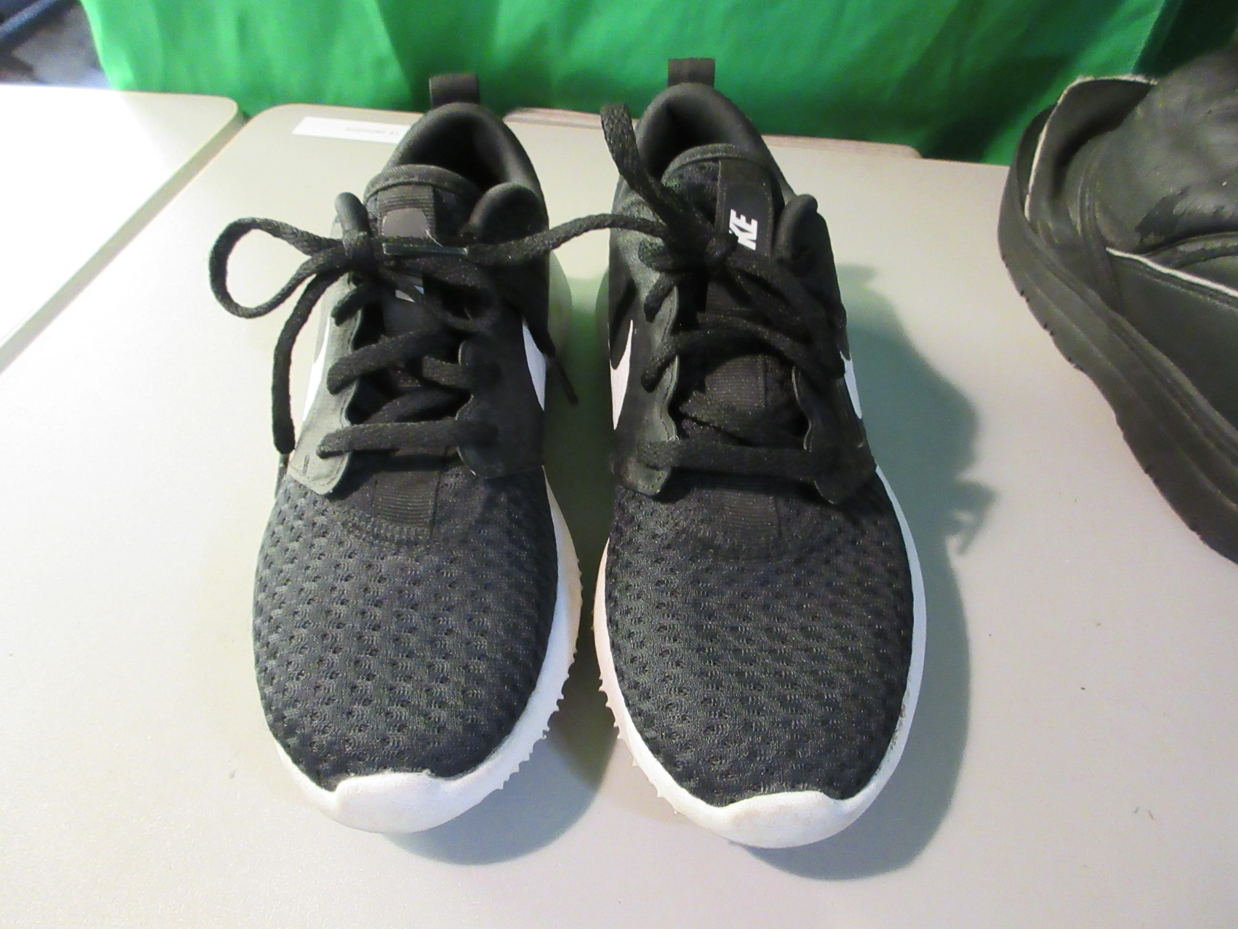 Used Nike Golf Shoes Size 1