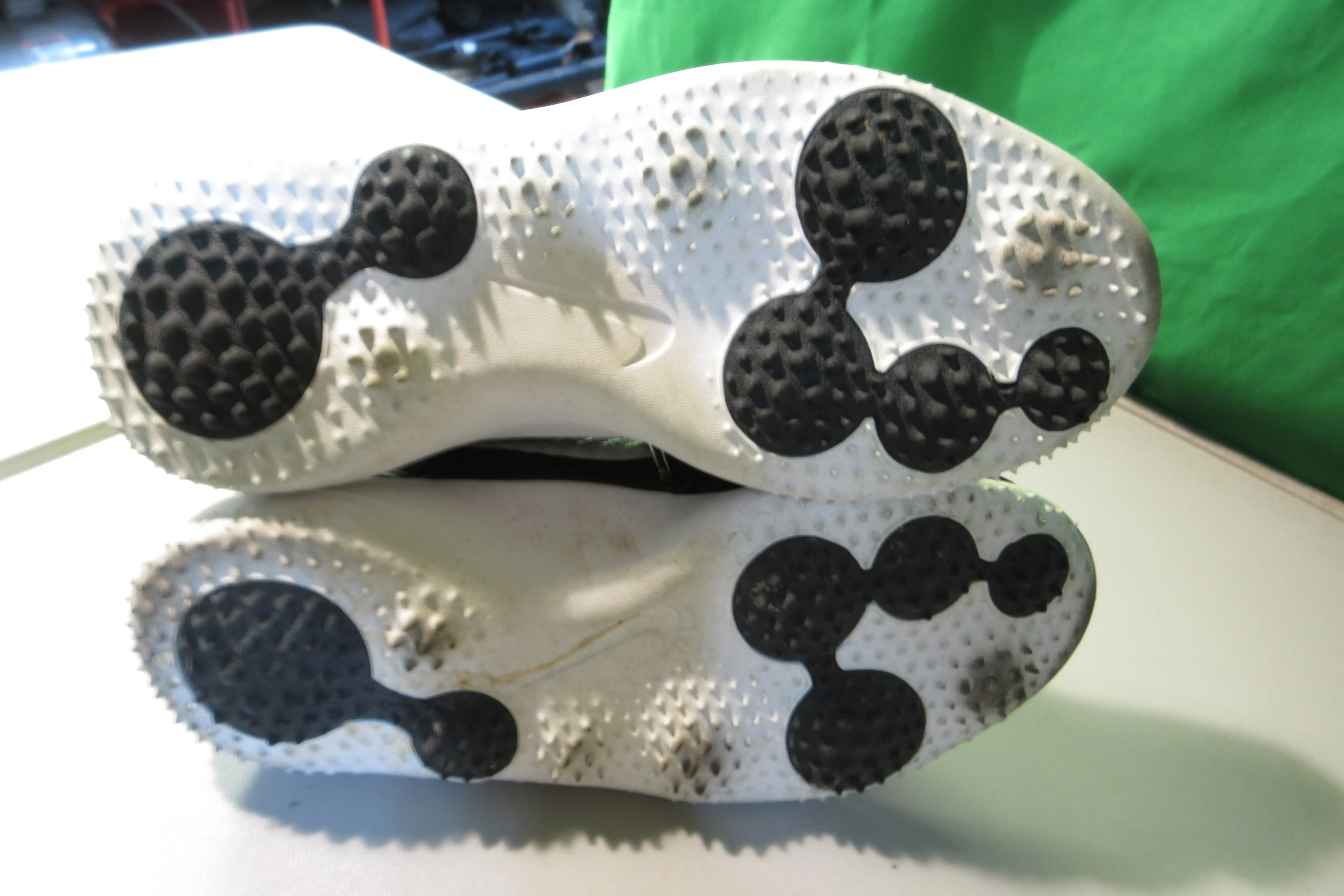 Used Nike Golf Shoes Size 1